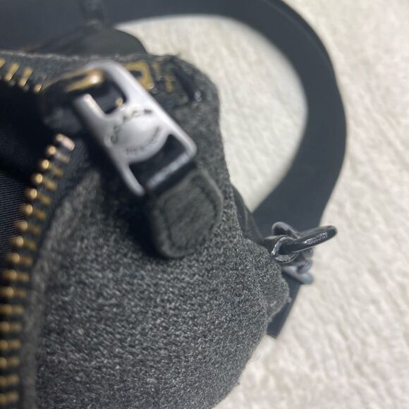 NWT Coach Charles Men Coach Charles Foldover Crossbody Tote Gray fabric & black leather .
